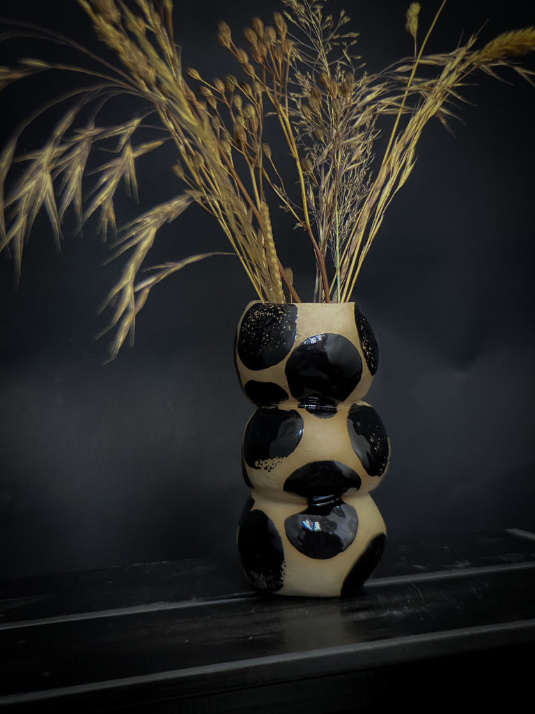 Vase boule - Grès blanc avec gros points noirs