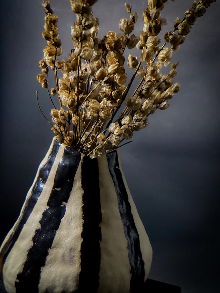 Vase - White clay with big black shiny vertical lines