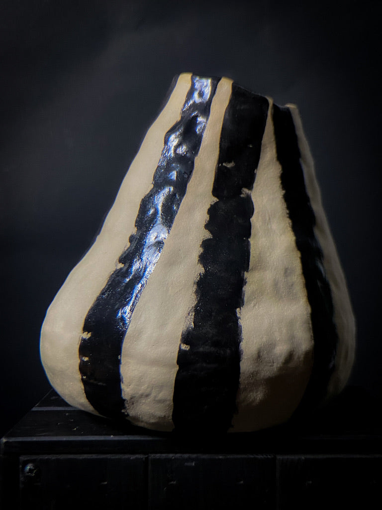 Vase - White clay with big black shiny vertical lines