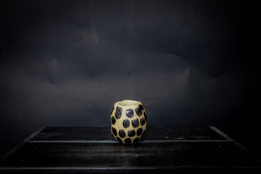 Vase - Yellow spotted clay with big black shiny dots