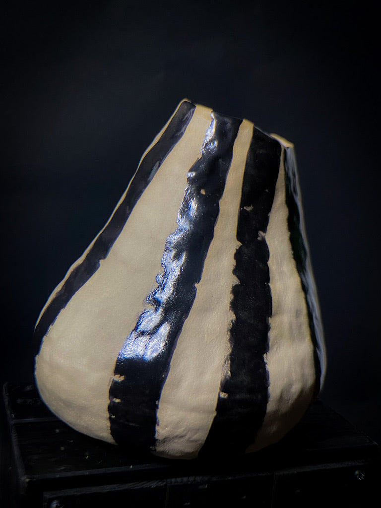 Vase - White clay with big black shiny vertical lines
